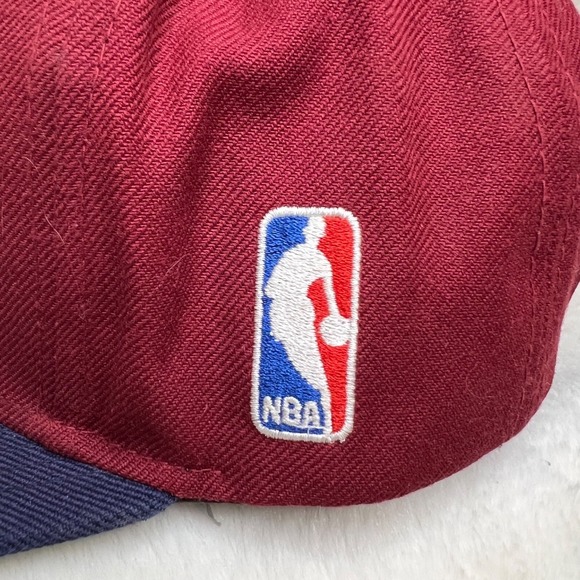 ✨Mitchell & Ness Cleveland Cavaliers NBA Hat Cap‎ Fitted Adult - Picture 4 of 9